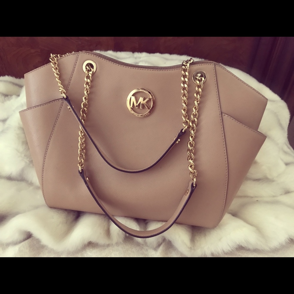 LUXURY Rare Michael Kors Nude Bag!